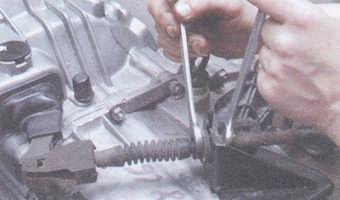 статья про регулировка привода выключения сцепления на автомобилях ваз 2108, ваз 2109, ваз 21099