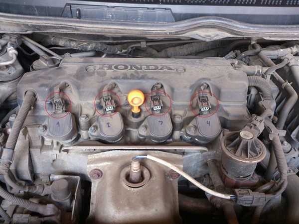 Чистка свечей зажигания Honda Civic Чистка свечей зажигания Honda Civic