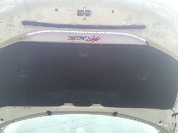 Подсветка капота Toyota Corolla Fielder Подсветка капота Toyota Corolla Fielder