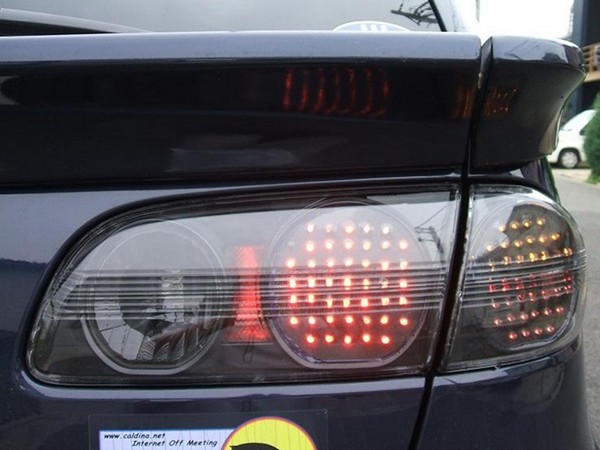 Установка светодиодов в заднюю оптику Toyota Caldina