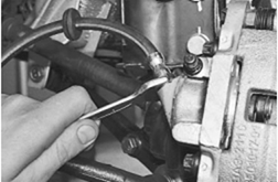 Снятие, замена, установка тормозных шлангов переднего колеса Лада Гранта