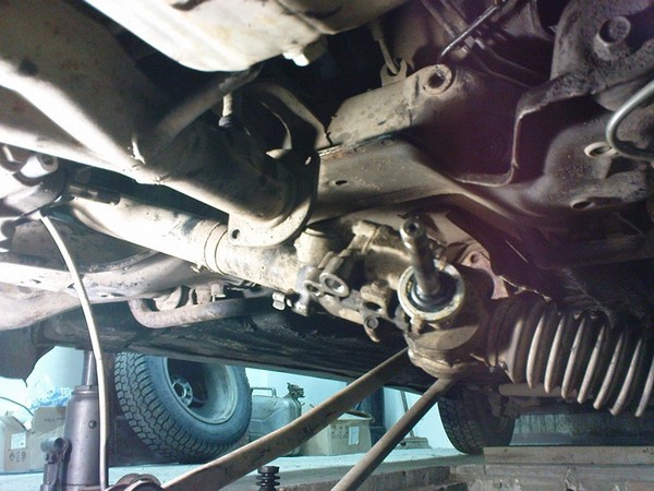 Замена пыльников рулевой рейки, тяг, наконечников Honda Civic