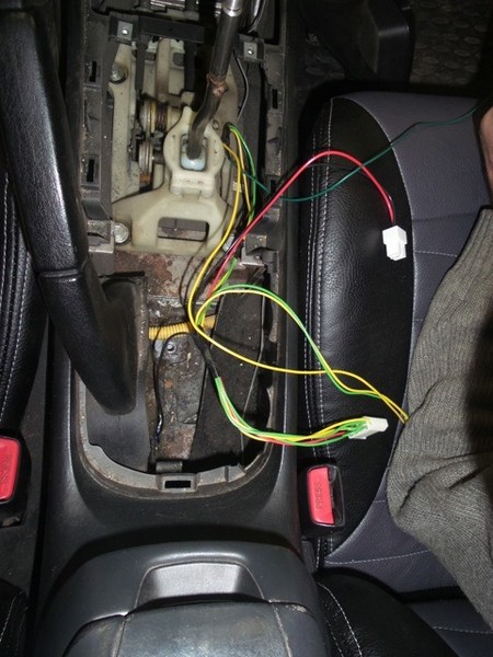 Установка колонок в задние двери Hyundai Sonata EF