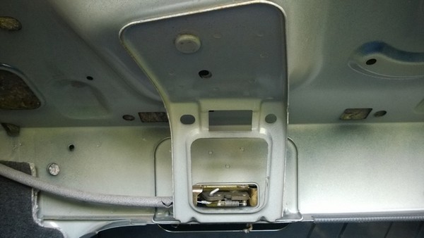 Тюнинг подсветки багажника Ford Focus 1
