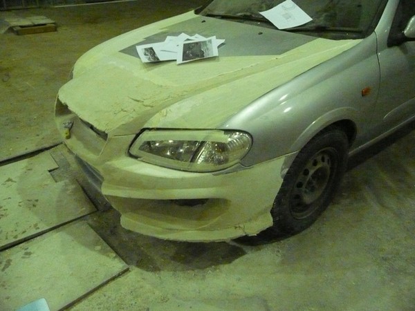 Переход бампера в капот Nissan Sunny N16 