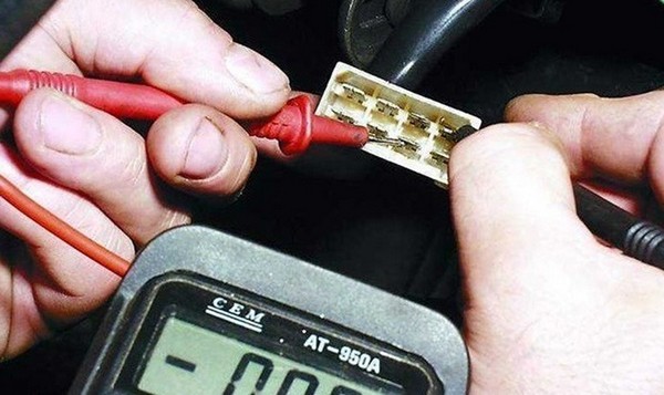 Проверка и схема замка зажигания ВАЗ 2110, 2111, 2112 Проверка и схема замка зажигания ВАЗ 2110, 2111, 2112
