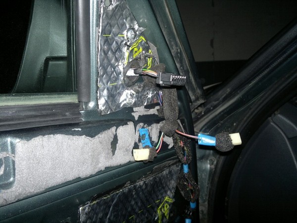 Установка зеркал SE в Ладу Приора