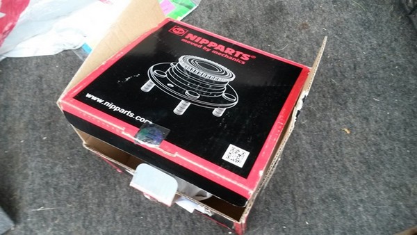 Замена задней ступицы в Nissan Almera N16