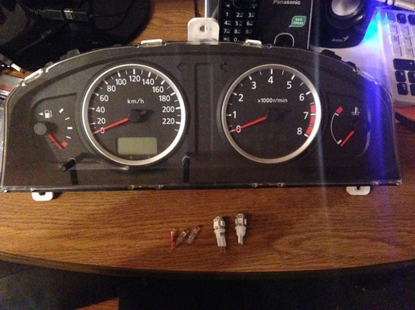 Смена подсветки панели приборов Nissan Almera N16 Смена подсветки панели приборов Nissan Almera N16