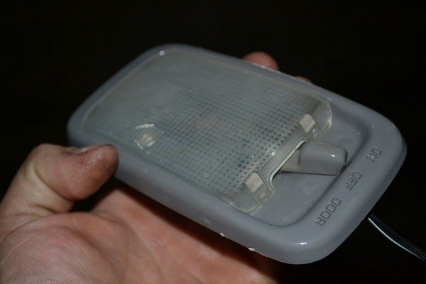 Подсветка пятой двери Nissan X-Trail своими руками