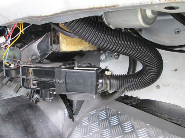 Перенос выключателя массы в УАЗ Хантер 31519