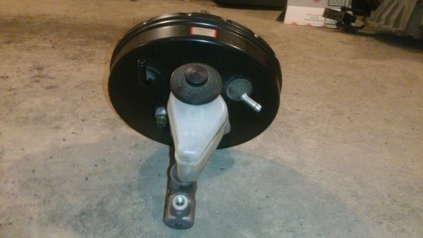 Замена ГТЦ в Toyota Corolla 110