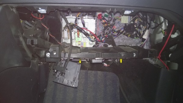 Короткое замыкание прикуривателя Ford Focus 3 Короткое замыкание прикуривателя Ford Focus 3