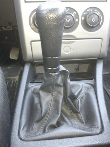 Устранение дребезжания рычага КПП в Ладе Приоре