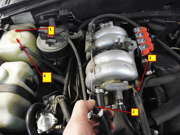 Замена радиатора (отопителя) печки в Шевроле Нива (ВАЗ 2123)