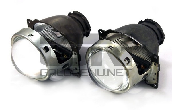 Ремонт, установка ксенона и блоков розжига в Ford Focus 2