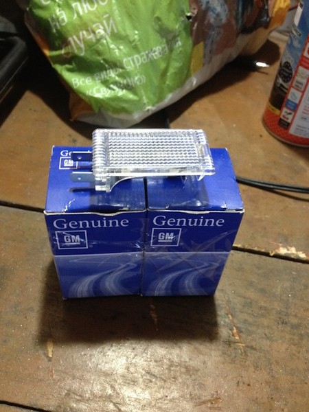 Подсветка зоны ног в Nissan Qashqai своими руками