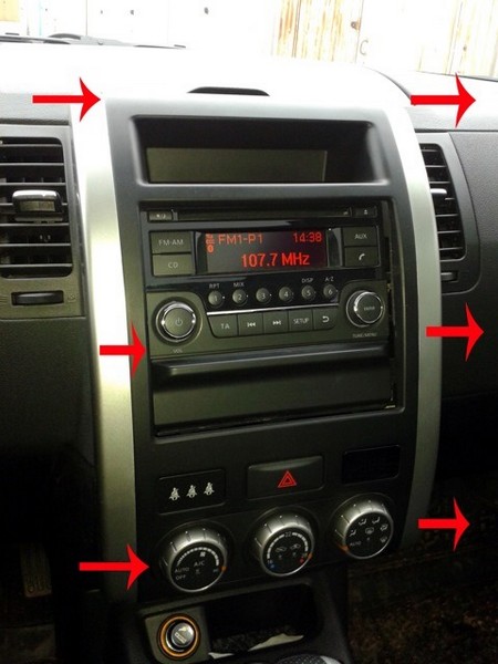 Установка вольтметра в штатную заглушку Nissan X-Trail