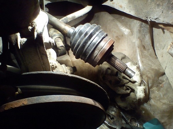 Замена пыльника внешнего ШРУСа ВАЗ 2110