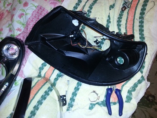 установка би-ксенона для УАЗ Patriot