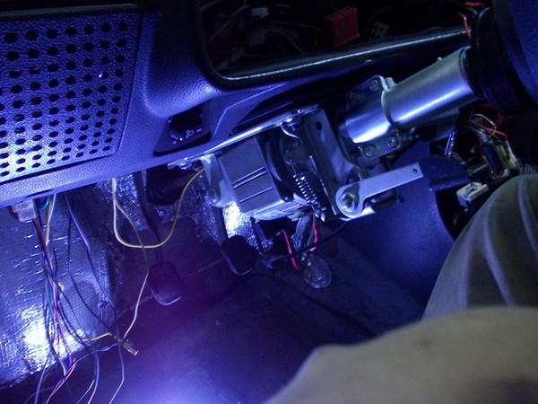 Установка электроусилителя руля (ЭУР) в ВАЗ 2107