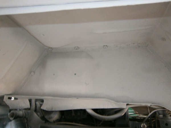 Антикоррозийная обработка днища кабины УАЗ 3303