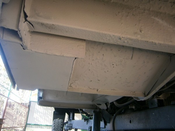 Антикоррозийная обработка днища кабины УАЗ 3303