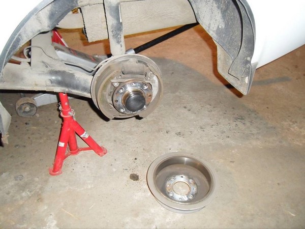 Установка развальных пластин Лада Приора