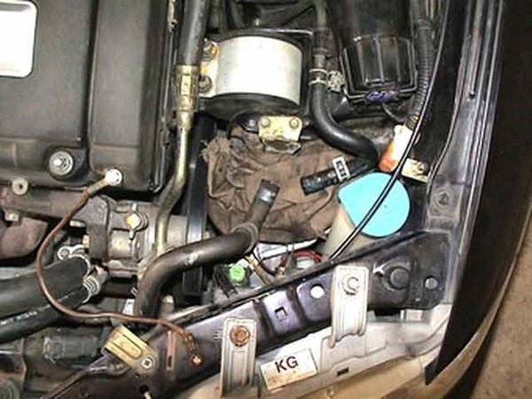 Замена масла в ГУРе на Honda