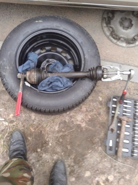 Замена пыльника внутреннего ШРУС Ford Focus 2 Замена пыльника внутреннего ШРУС Ford Focus 2