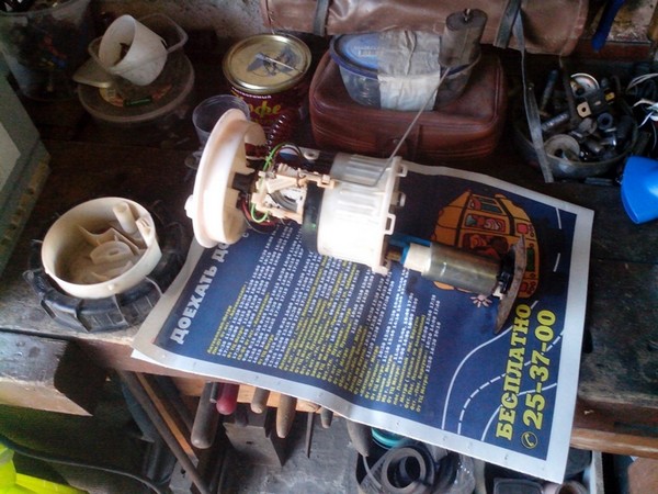 Замена бензонасоса Ford Focus 2 Замена бензонасоса Ford Focus 2