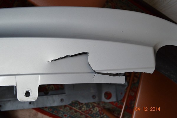 Ремонт переднего бампера Лада Гранта