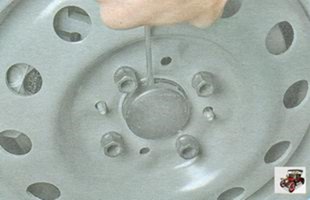 Замена подшипника ступицы переднего колеса на автомобиле Лада Гранта