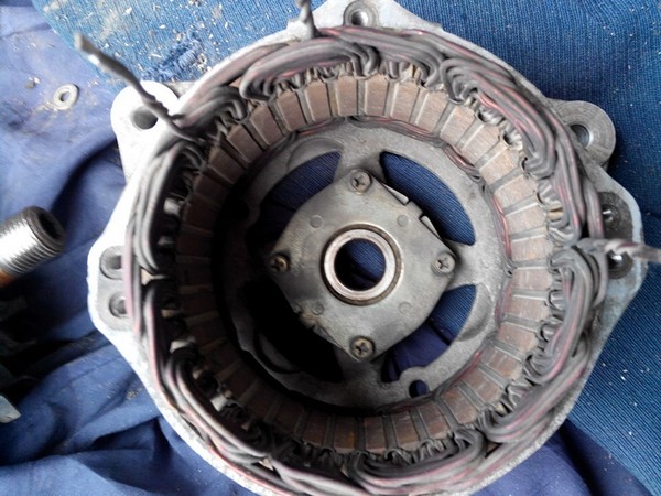 Замена подшипников и щеток генератора часть Ford Focus 1