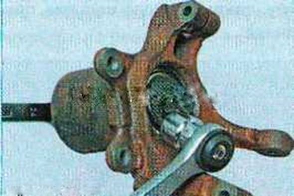 Замена подшипника ступицы переднего колеса Renault Sandero