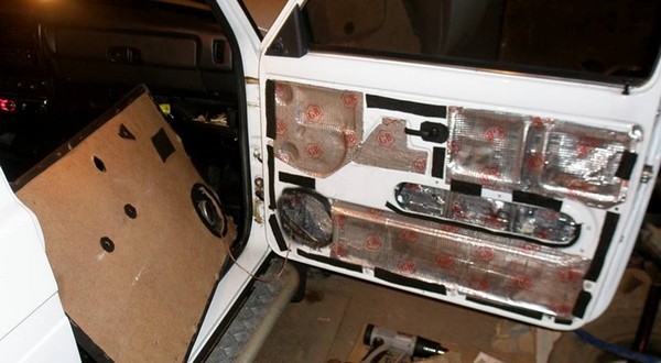 Шумоизоляция дверей и крышки багажника